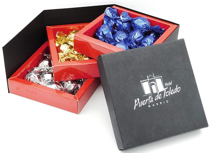 https://endulzarte.es/categoria-producto/chocolates/estuches-y-cajas-regalo-con-chocolate/